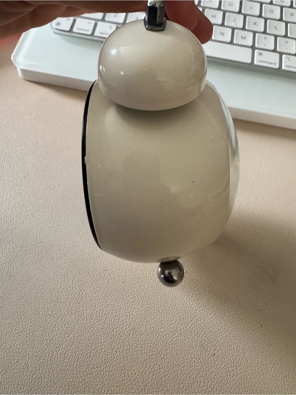 Classic Cream Twin-Bell tableside alarm Clock - Picture 6 of 6
